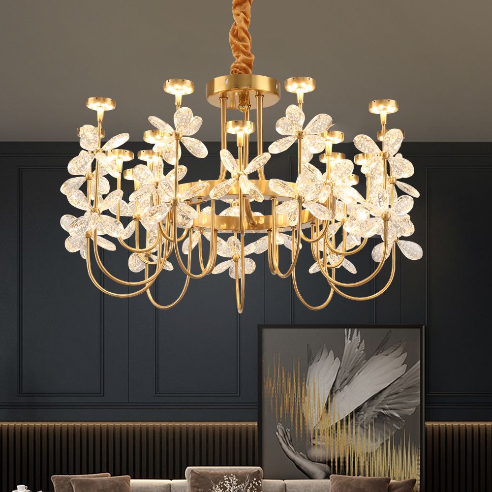 Chandeliers in the bedroom: A touch of elegance and glamour