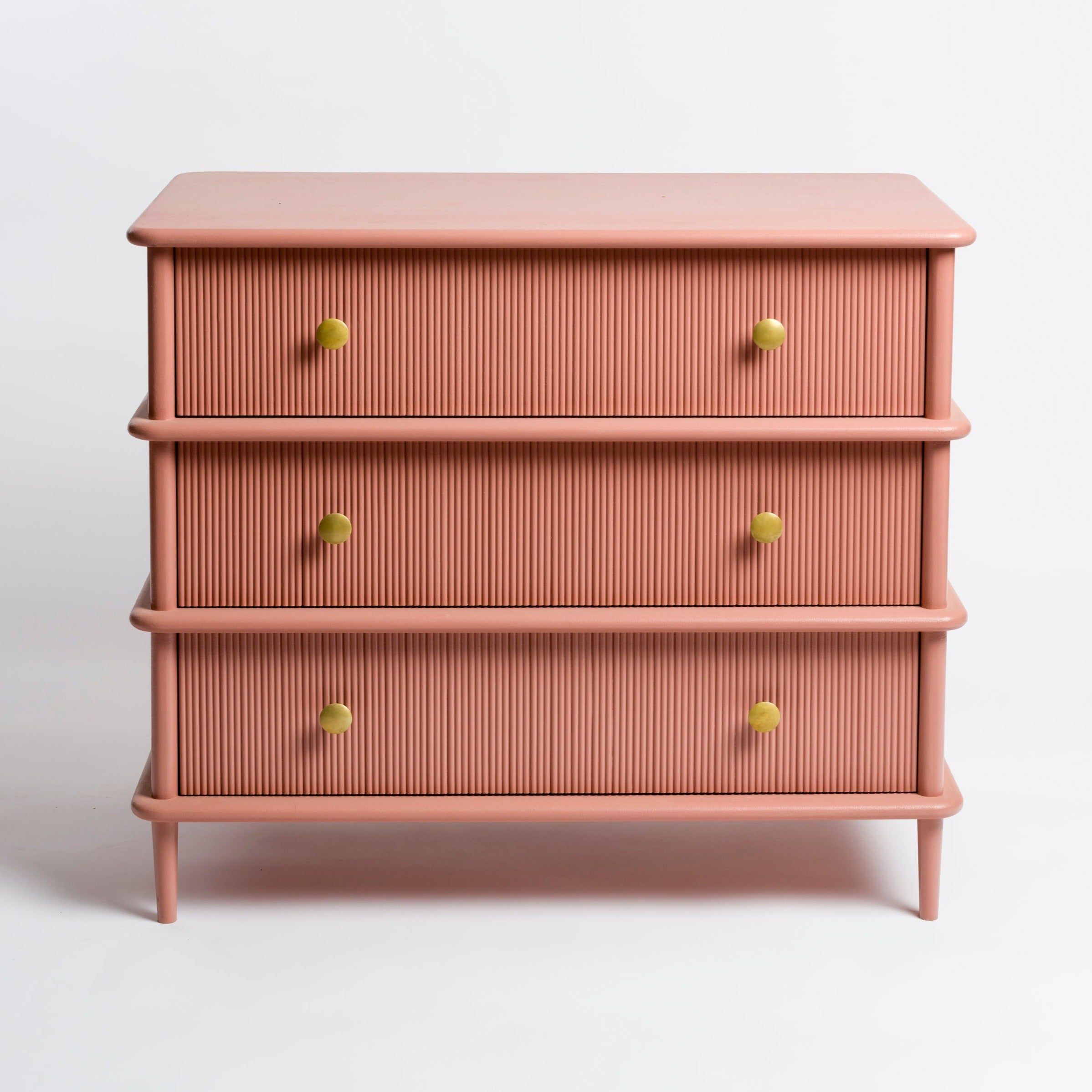 Chests of drawers: A timeless storage solution