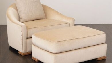 Club Chairs With Ottoman