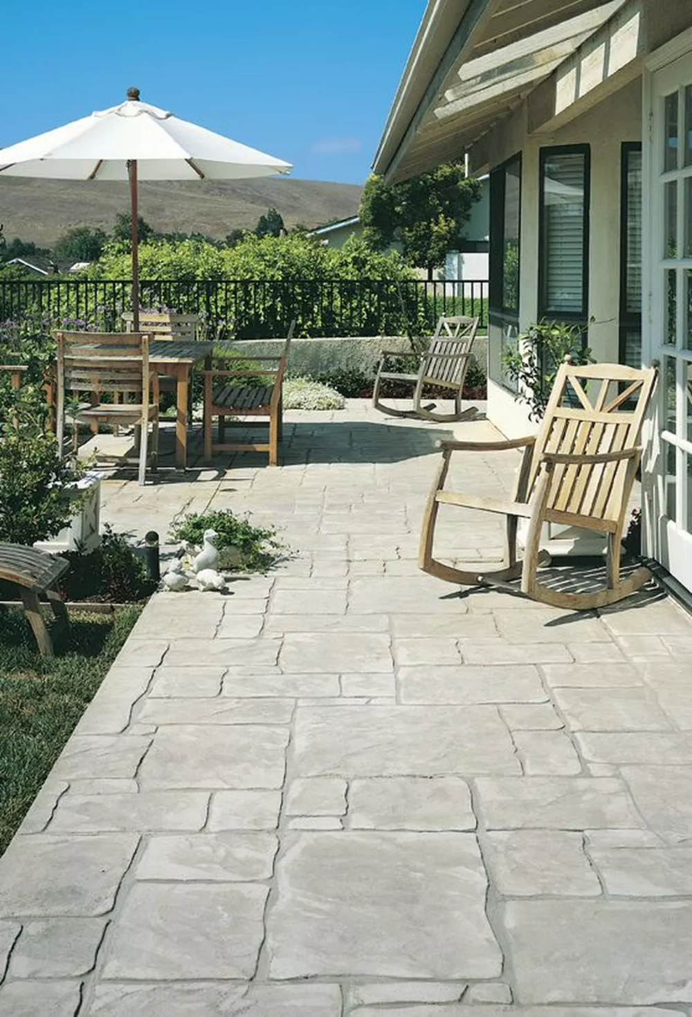 Concrete Patio Ideas for Transforming Your Outdoor Space