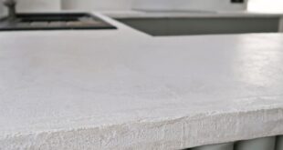 Concrete worktop in the kitchen