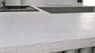 Concrete worktop in the kitchen