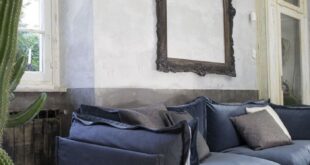 Contemporary Italian Leather Sofas