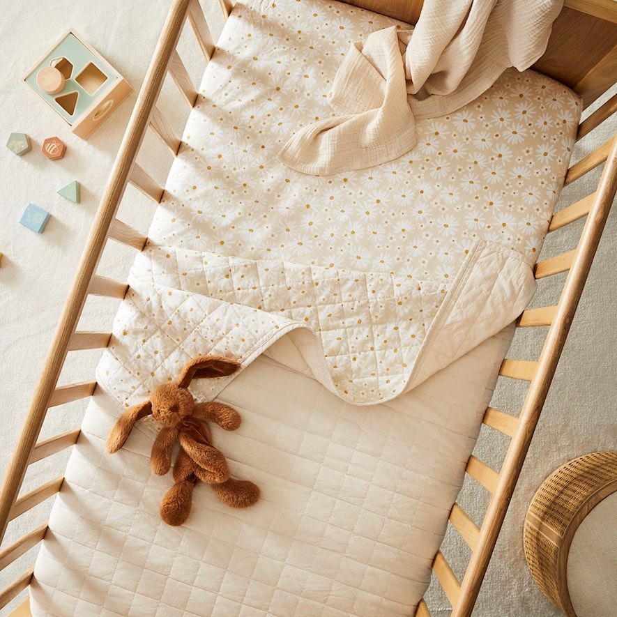 Cot Bedding Tips for a Cozy Nursery Environment