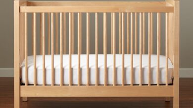 Cribs made of solid wood