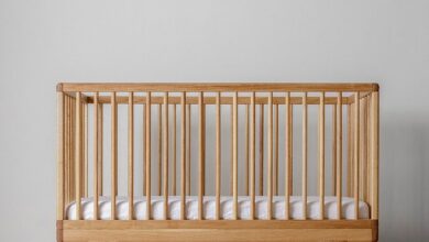 Cribs made of solid wood