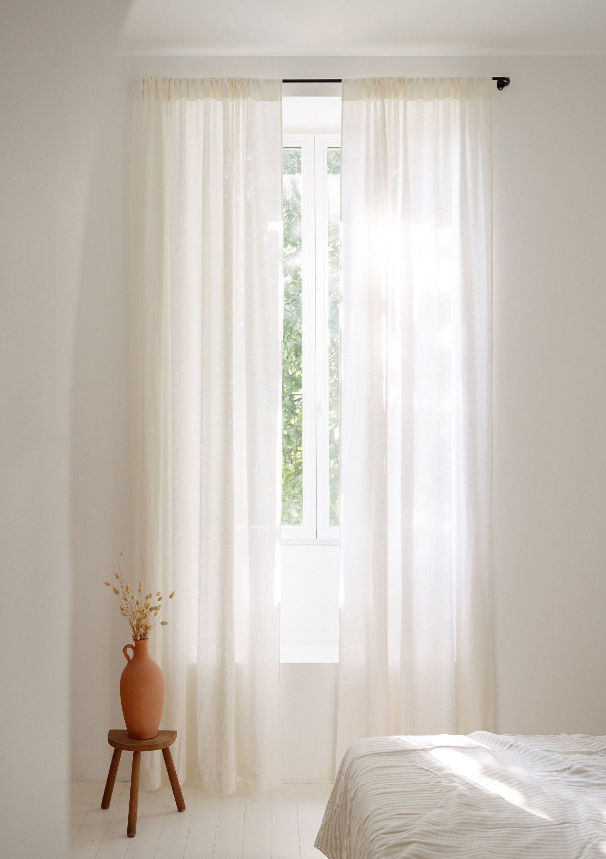 Curtains And Drapes Can Transform Your Home décor