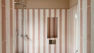 Design bathroom tiles