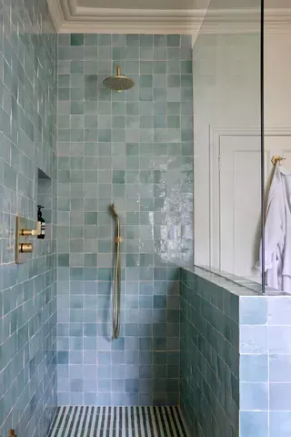 Design bathroom tiles Revamp Your Bathroom Look with Stunning Tile Designs