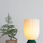 Dimmable desk lamp