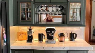 Dining Hutch