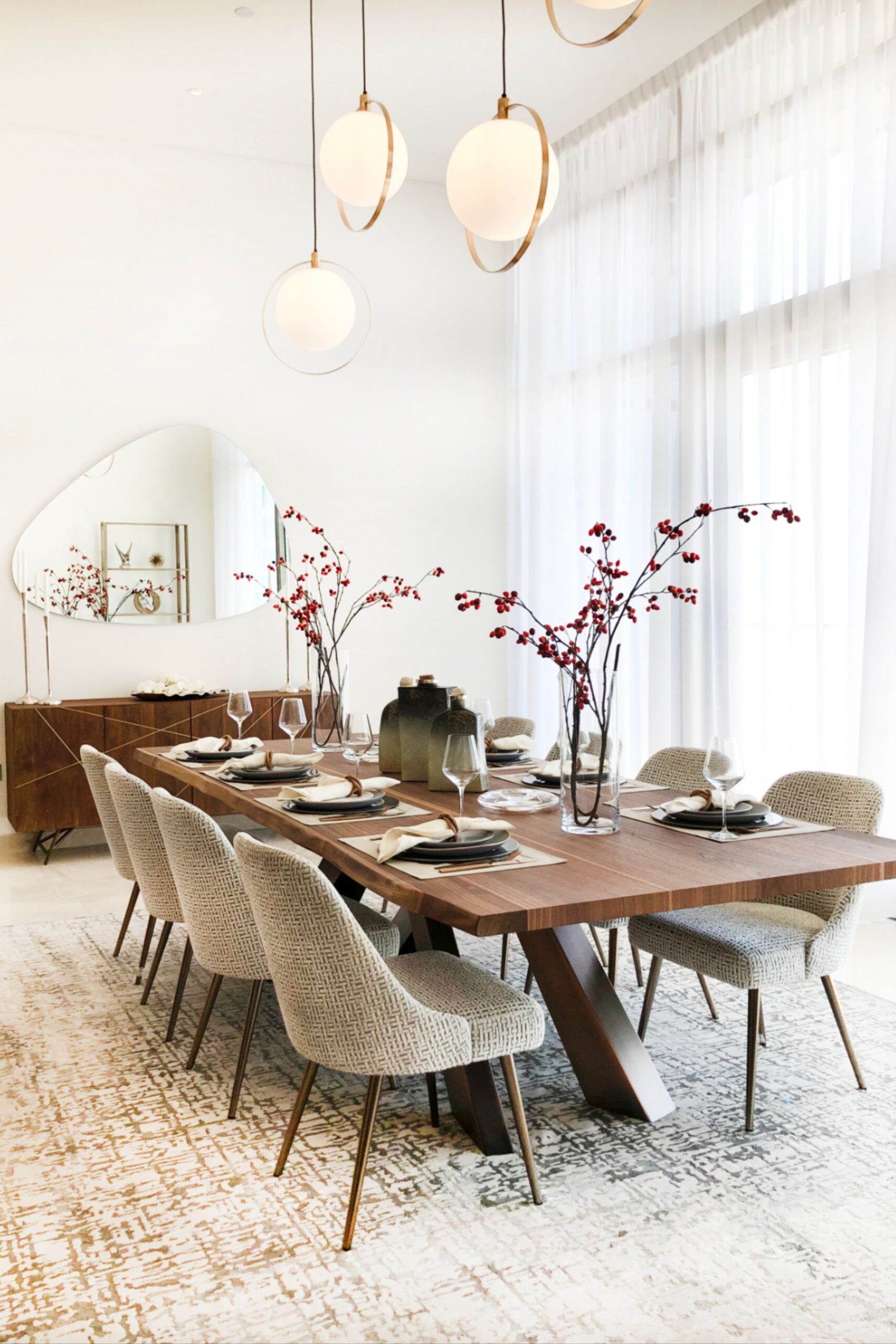 Dining Room Table And Chairs Design Ideas for the Perfect Dining Space