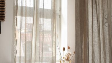 Drapes And Curtains