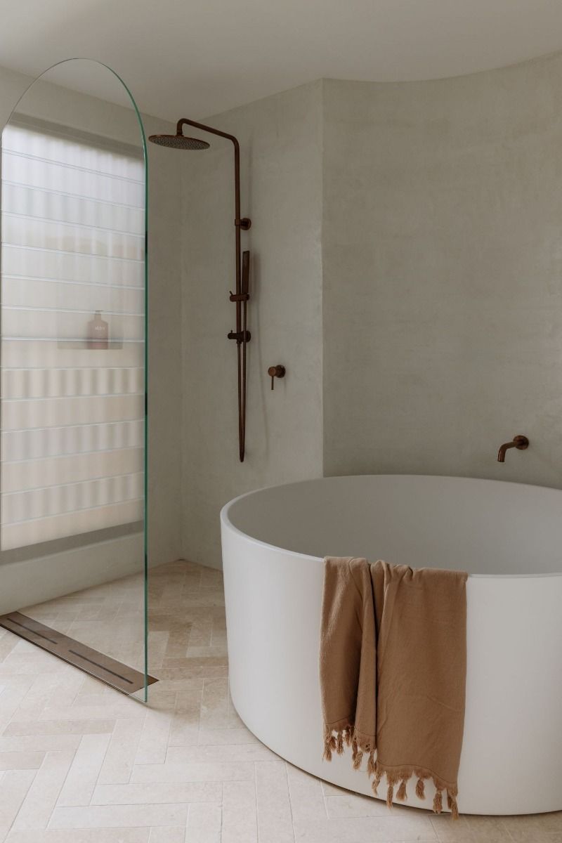 Ensuite Bathroom Ideas to Create a Luxurious Retreat