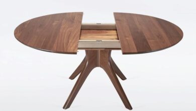 Expandable Dining Table