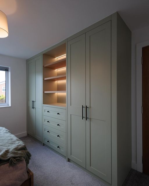 Fitted Wardrobe