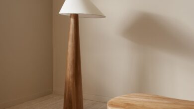 Floor lamp shade