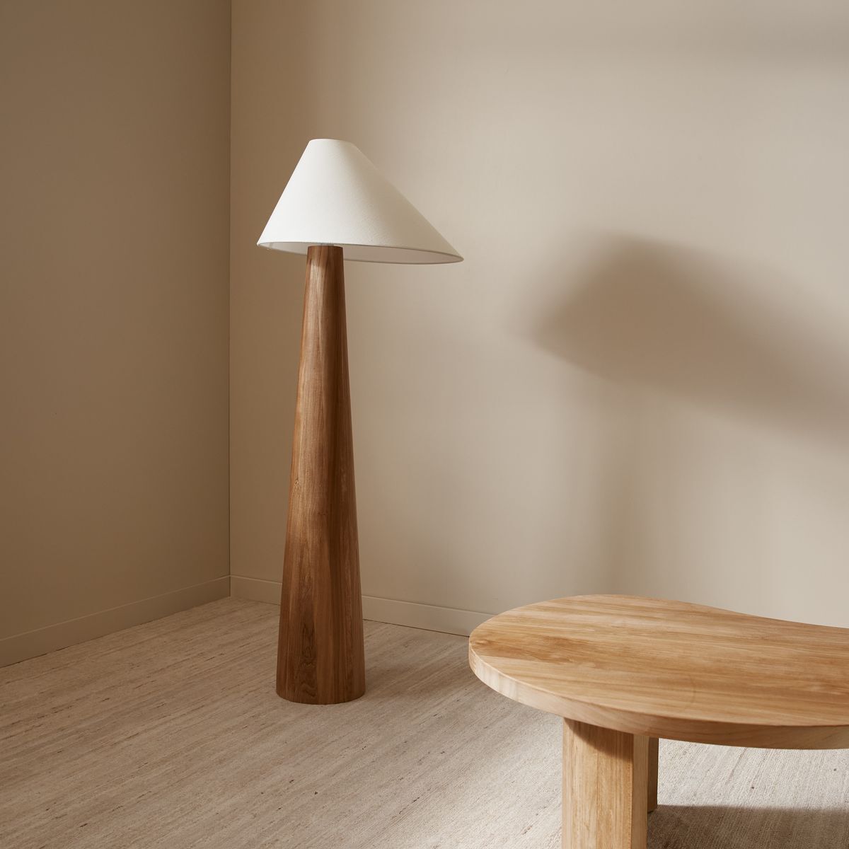 Floor lamp shade – the perfect accessory for any room