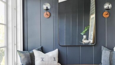 Furnishing the hallway