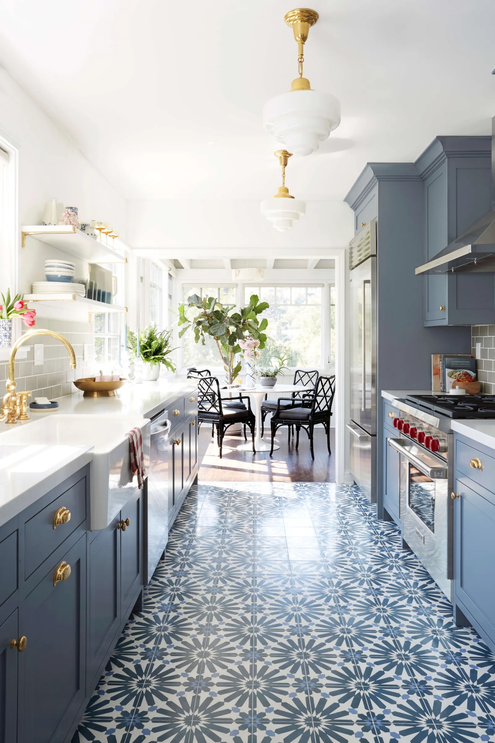 Galley Kitchen Designs Maximizing Space in Narrow Kitchens for Efficient Cooking