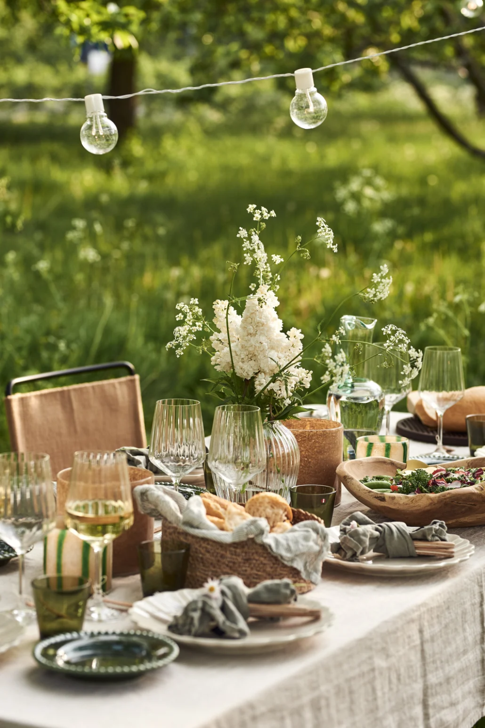 Garden Tables for Outdoor Dining and Entertaining