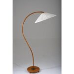 Gooseneck floor lamp