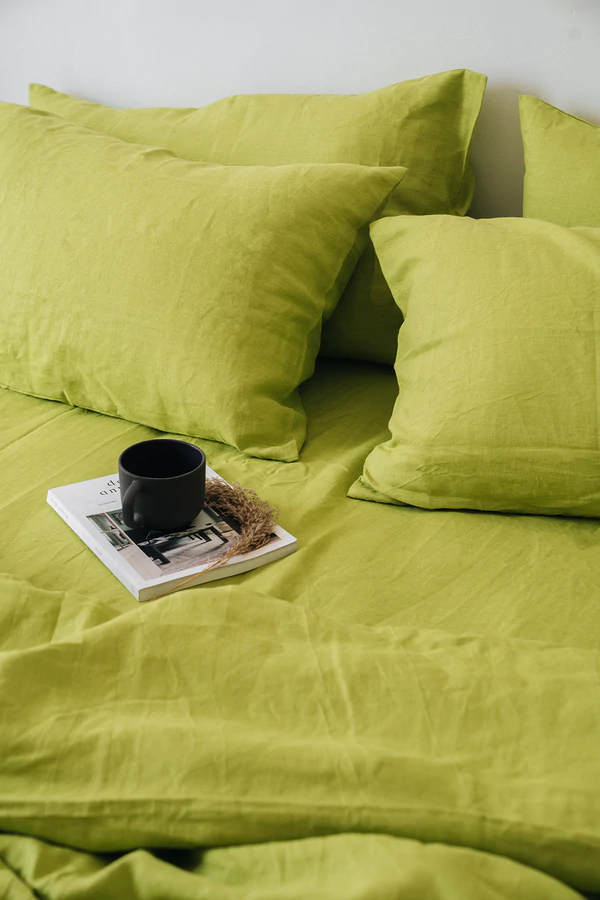 Green Duvet Covers for a Fresh Bedroom Makeover