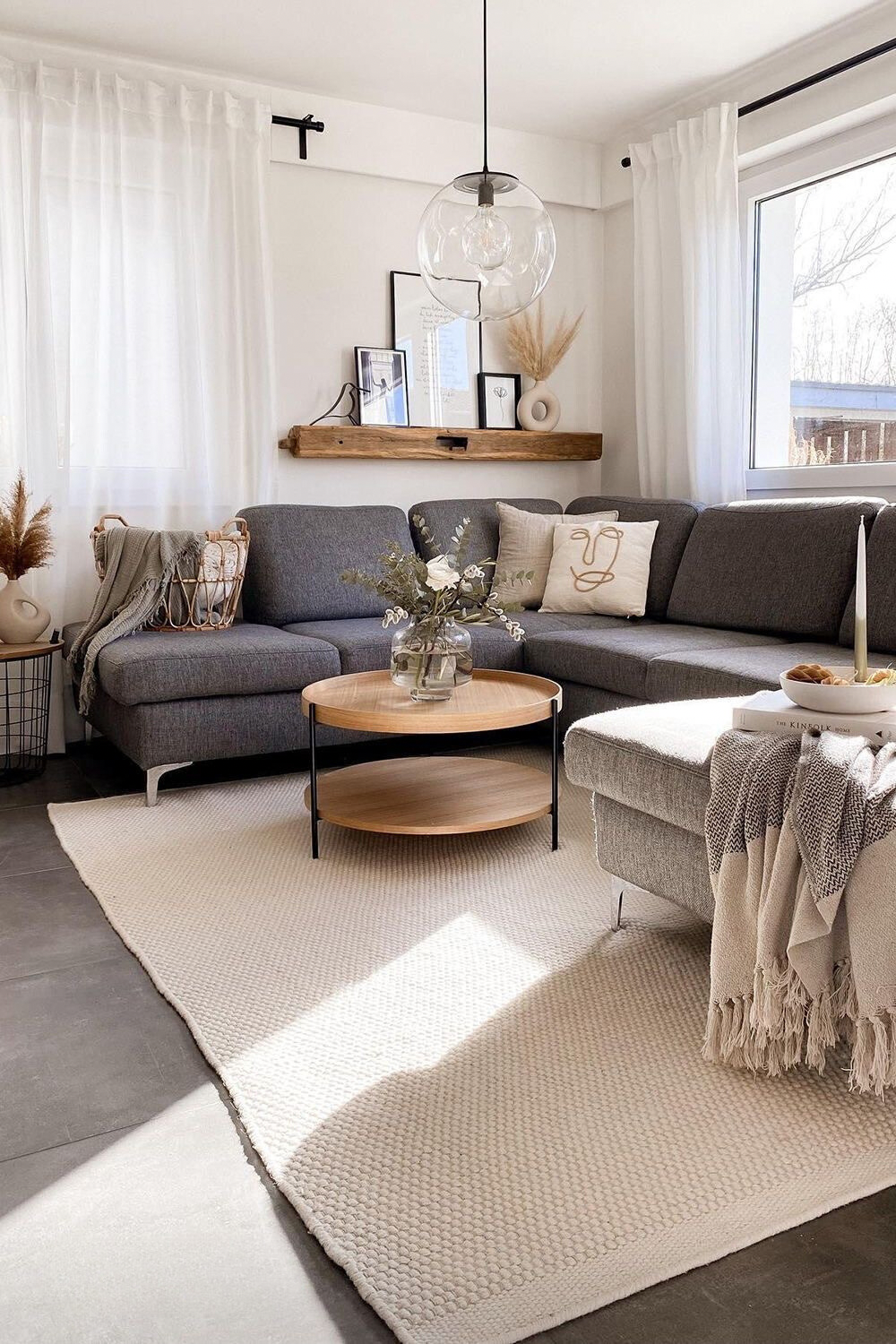 Grey Sofa – The Perfect Addition to Your Living Room