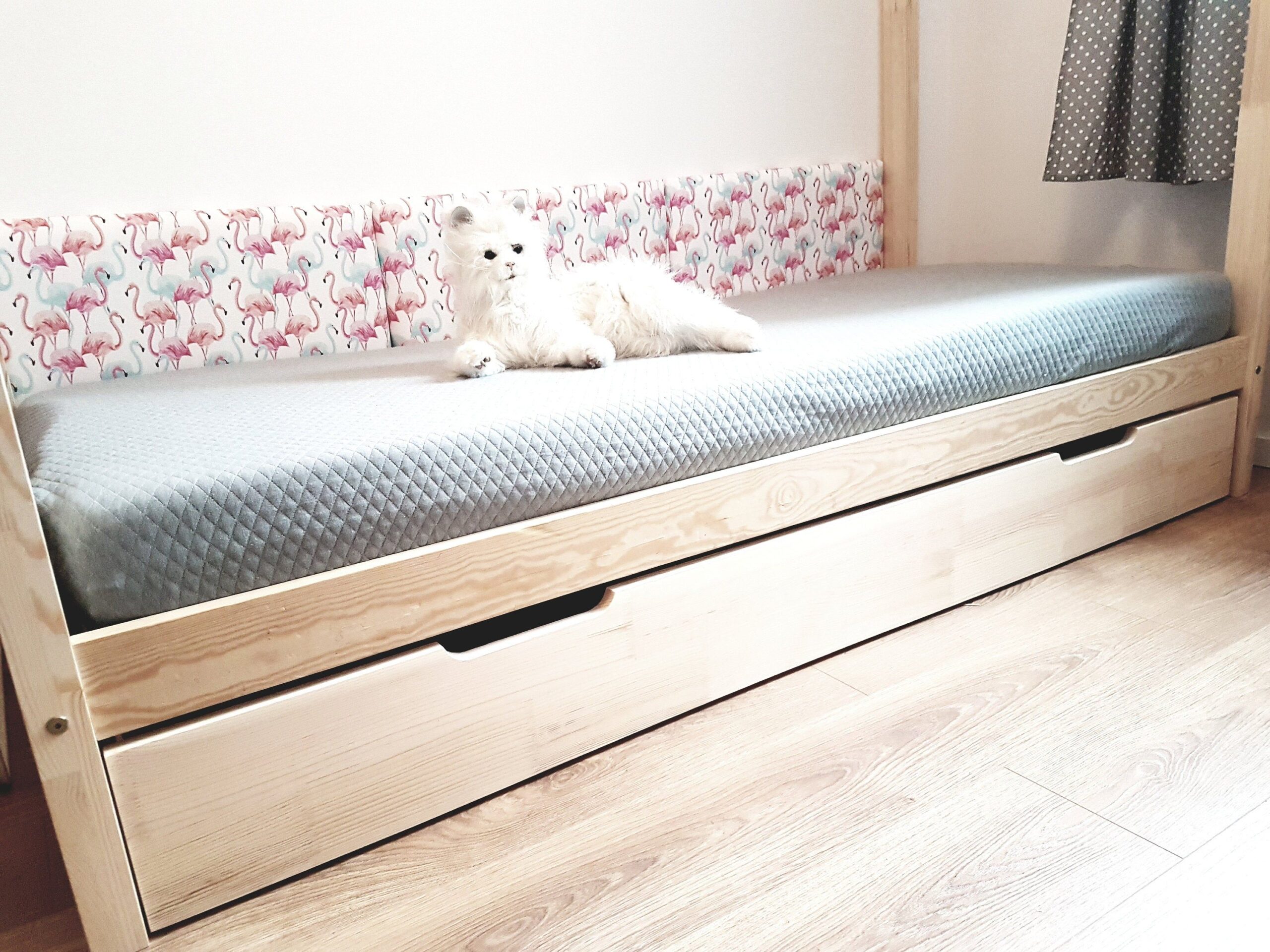 Half height cots Low Profile Beds for Toddlers: The Ultimate Space-Saving Solution