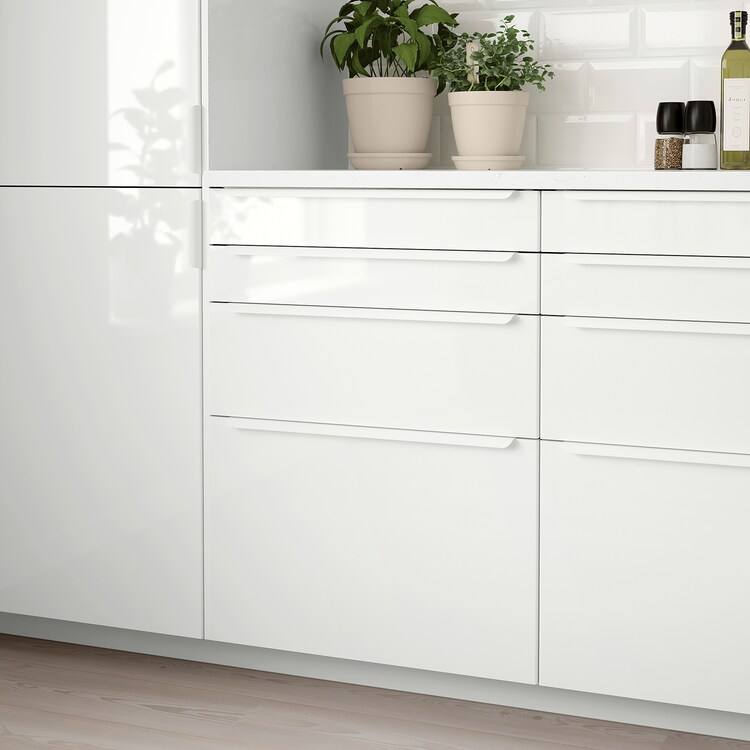 High gloss kitchens from Ikea Sleek and Modern Kitchen Designs With Glossy Finishes for a Contemporary Look