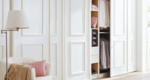 Hinged-door wardrobes pine natural lacquered