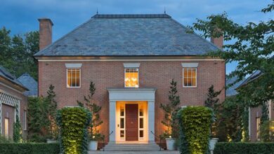 Hinkley landscape lighting