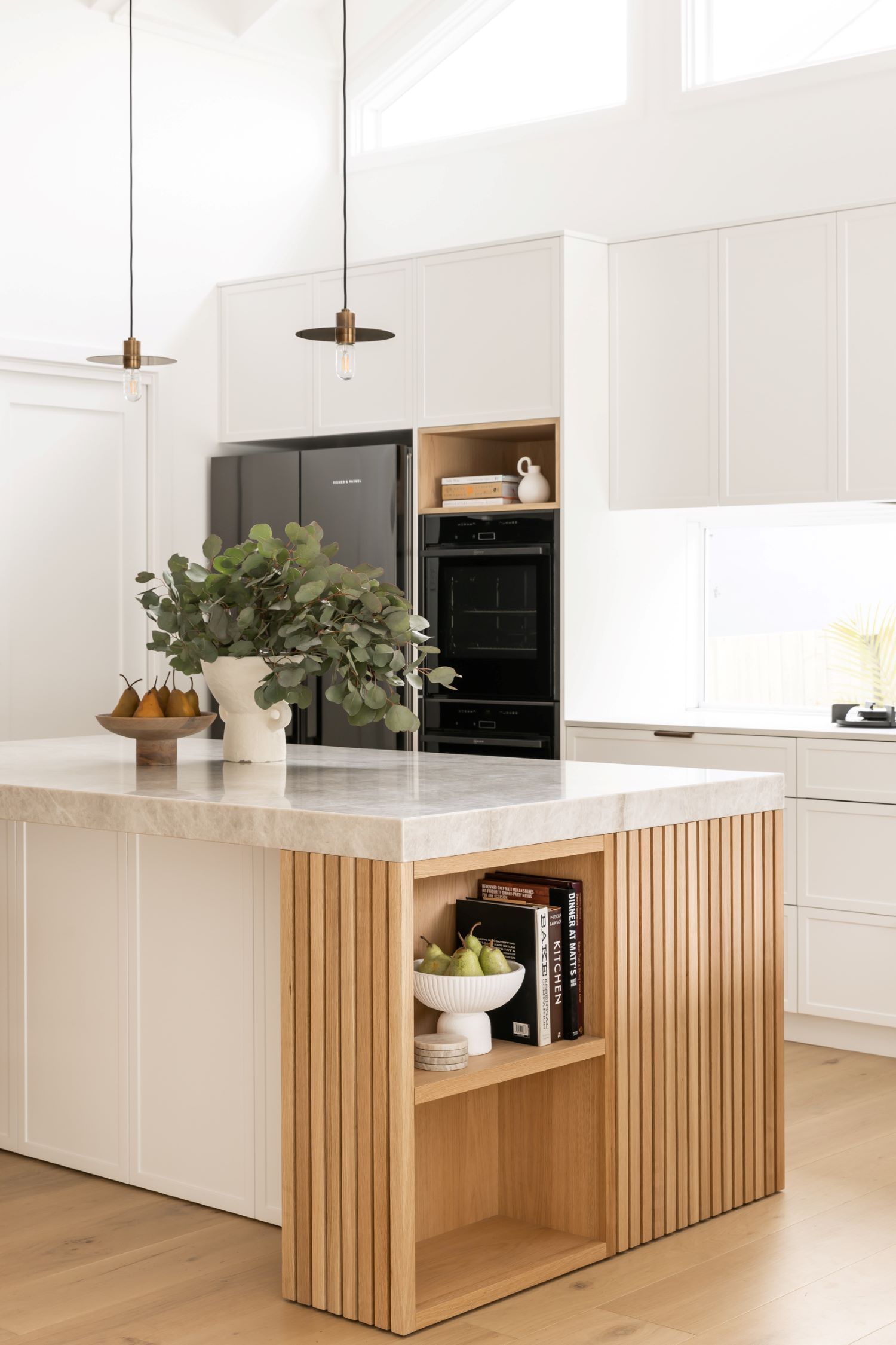 Kitchen Islands Essential Tips for Maximizing Your Kitchen Space and Storage