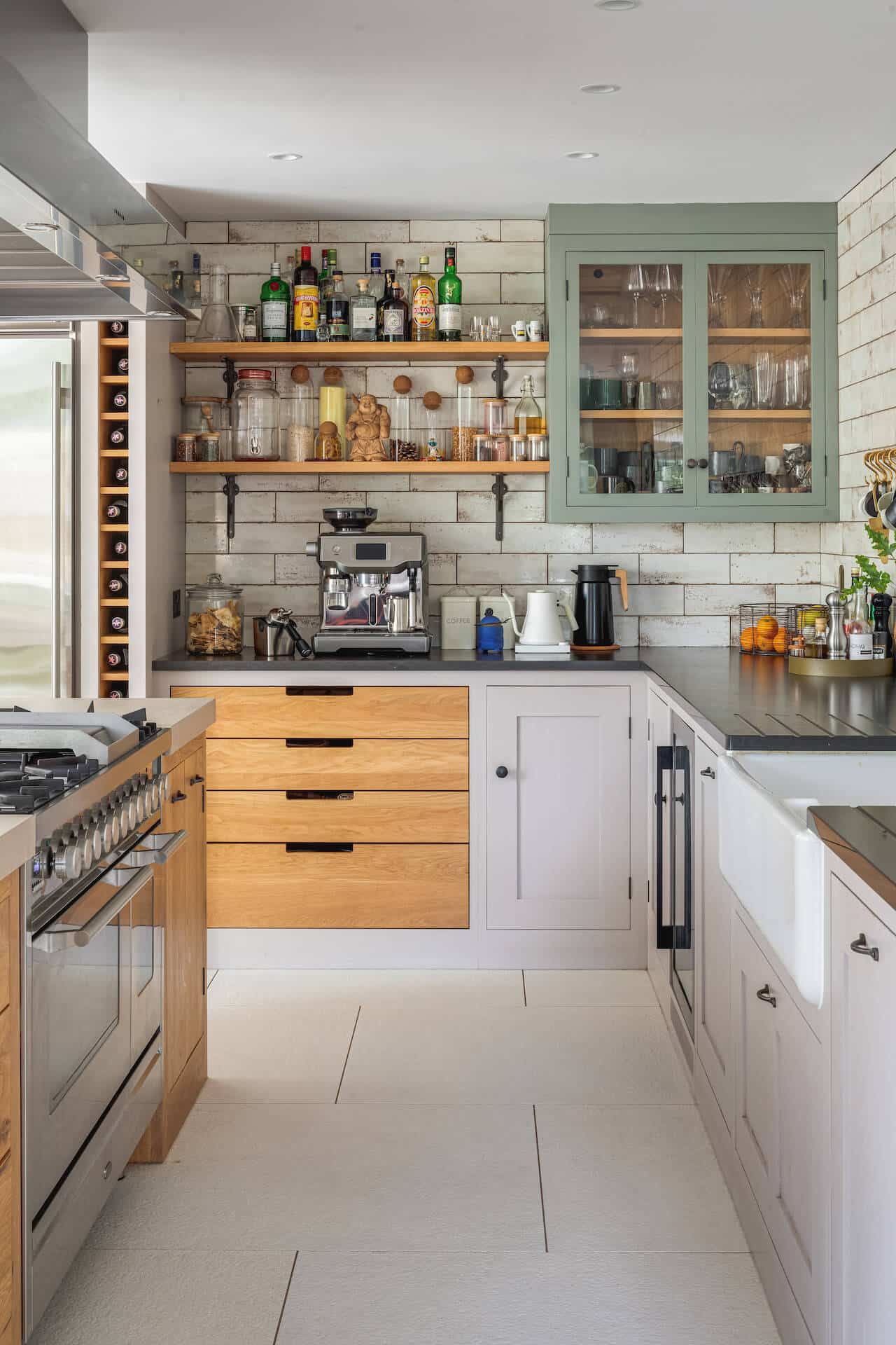 L-shaped kitchens Maximizing Space in Your Kitchen with This Popular Layout