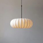 Lamp with natural light