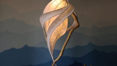 Lamp with natural light