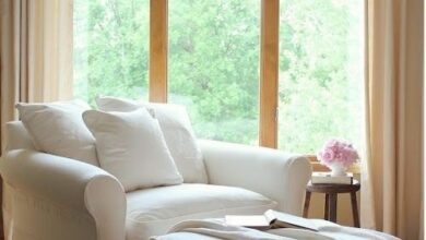 Large Chair With Ottoman