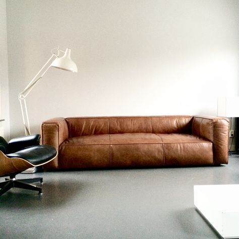 Leather sofa: The Ultimate Upgrade for Your Living Room