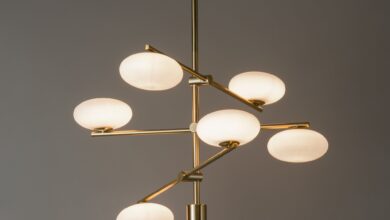 Lighting fixtures