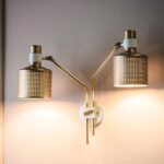 Lighting with wall lamp