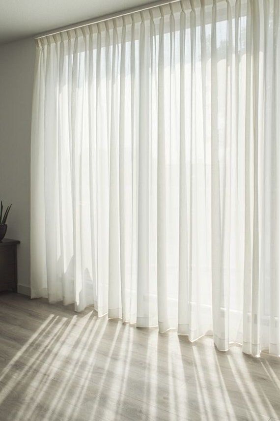 Long Curtains: The Perfect Window Treatment for Any Room