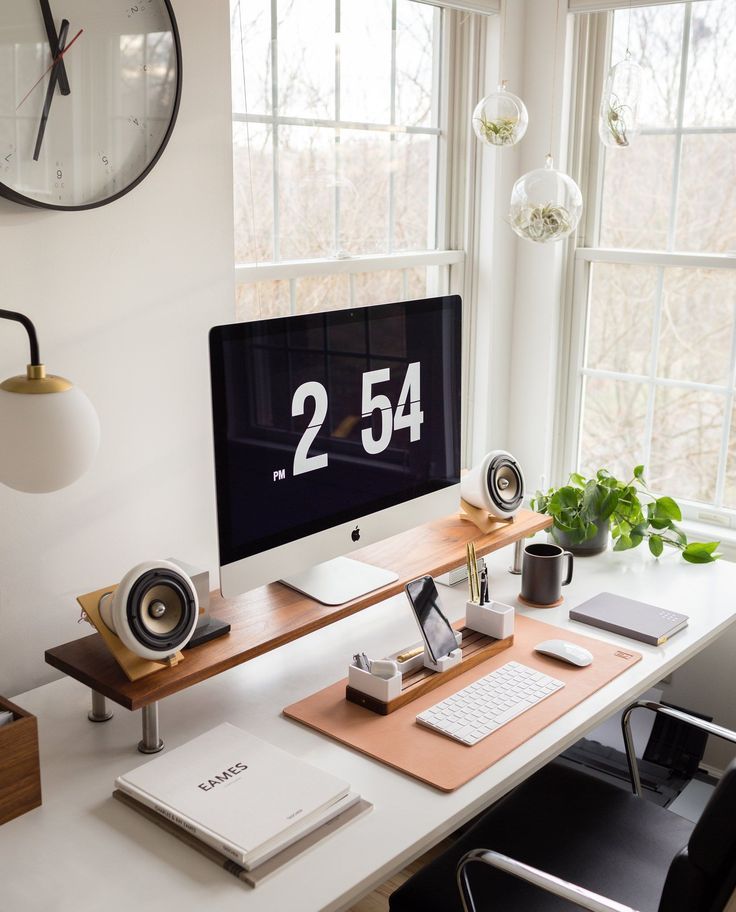 Modern Desk Inspiration for a Productive Workspace