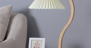 Nice floor lamp with reading lamp