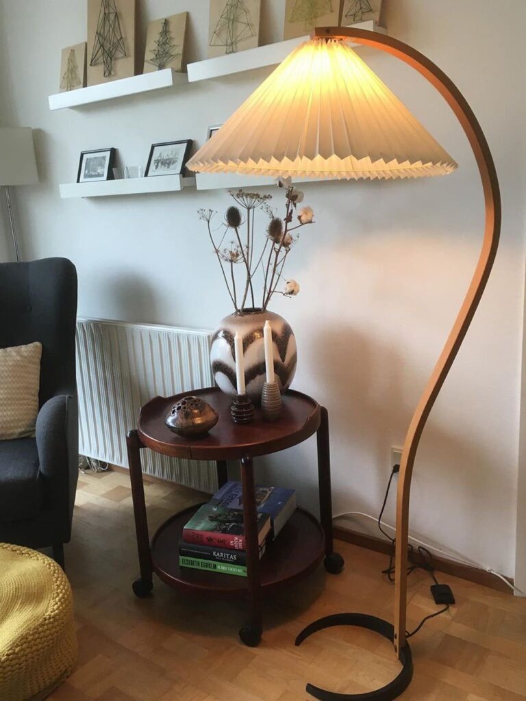 Nice floor lamp with reading lamp