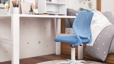 Optimal desk for the childrens room