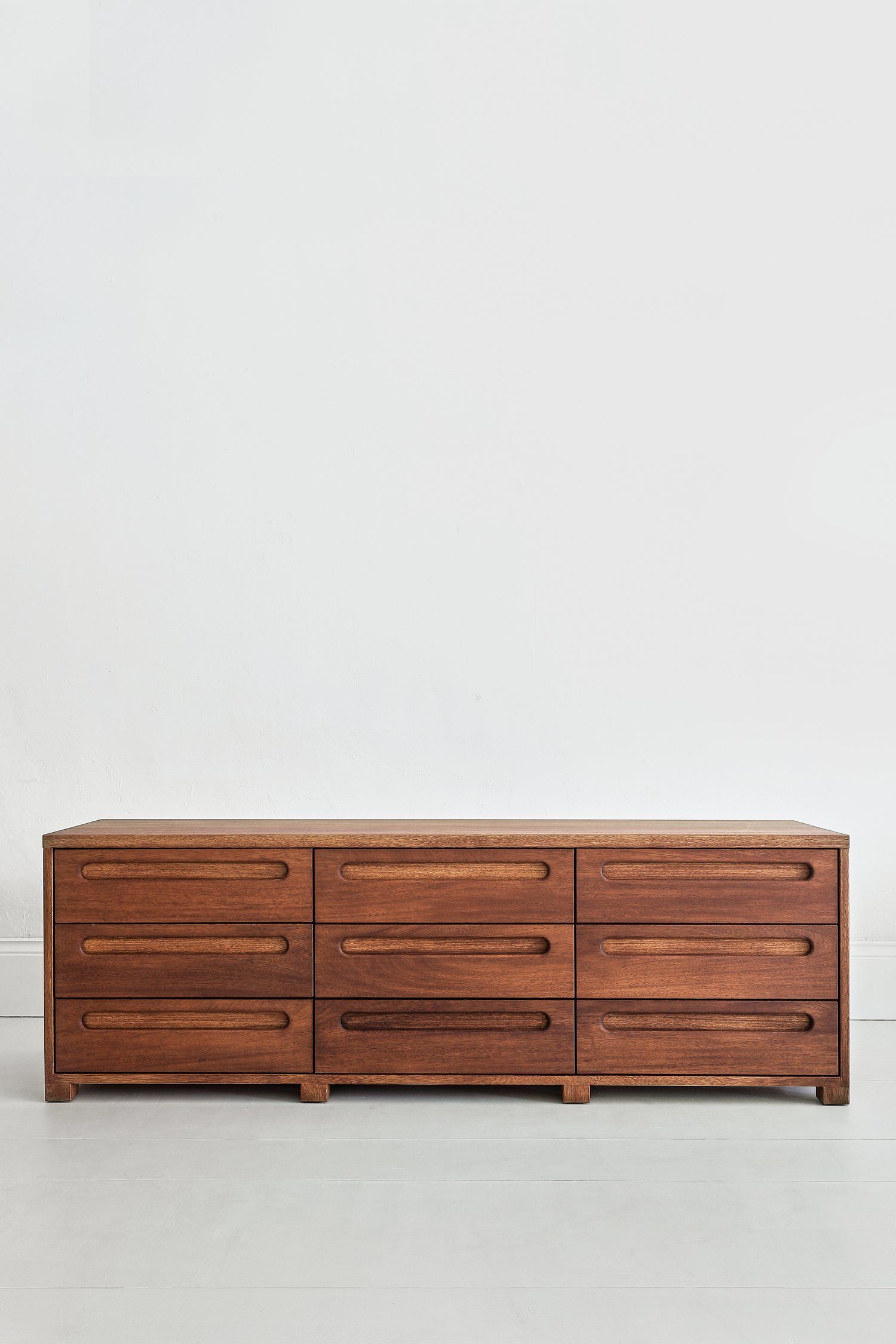 Organize Your Space: The Ultimate Guide to Bedroom Drawers