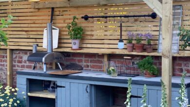Outdoor Kitchen