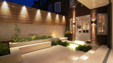 Outdoor courtyard lighting