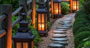 Outdoor garden light