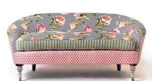 Patterned Loveseat